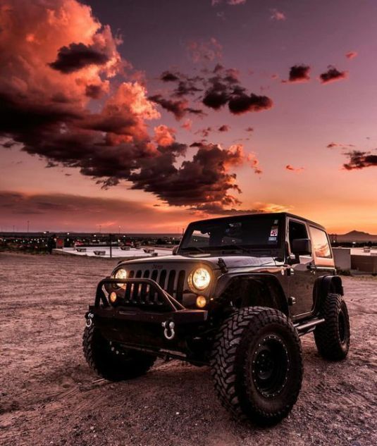 We hope everyone had a great Tuesday.... Good night Jeepers 😴