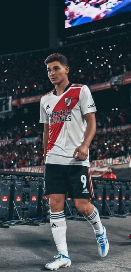 Último partido de Julián con la caimseta de River 💔