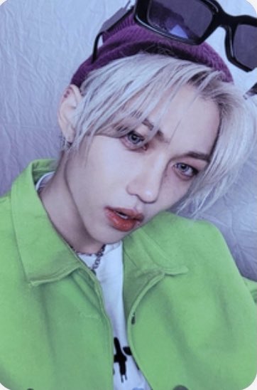 binniethalia's tweet photo. WTB LFS PH SKZ FELIX ODDINARY MASK OFF PC

✅ MINT CONDI
✅ No to OP, will take lowest offer
✅ Can PAYO, gcash payment and sco https://t.co/wasx78N2dj
