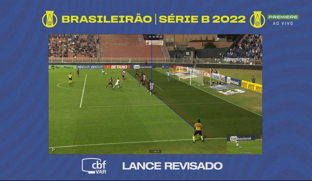 vmcbc's tweet image. Que?? Impedido onde?? Olha essa linha vermelha no meio da perna do cara do Ituano

Assaltando o Cruzeiro