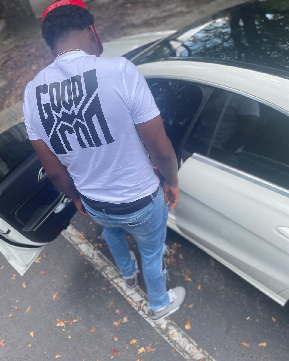 _shareef__'s tweet image. Good Luv all over me