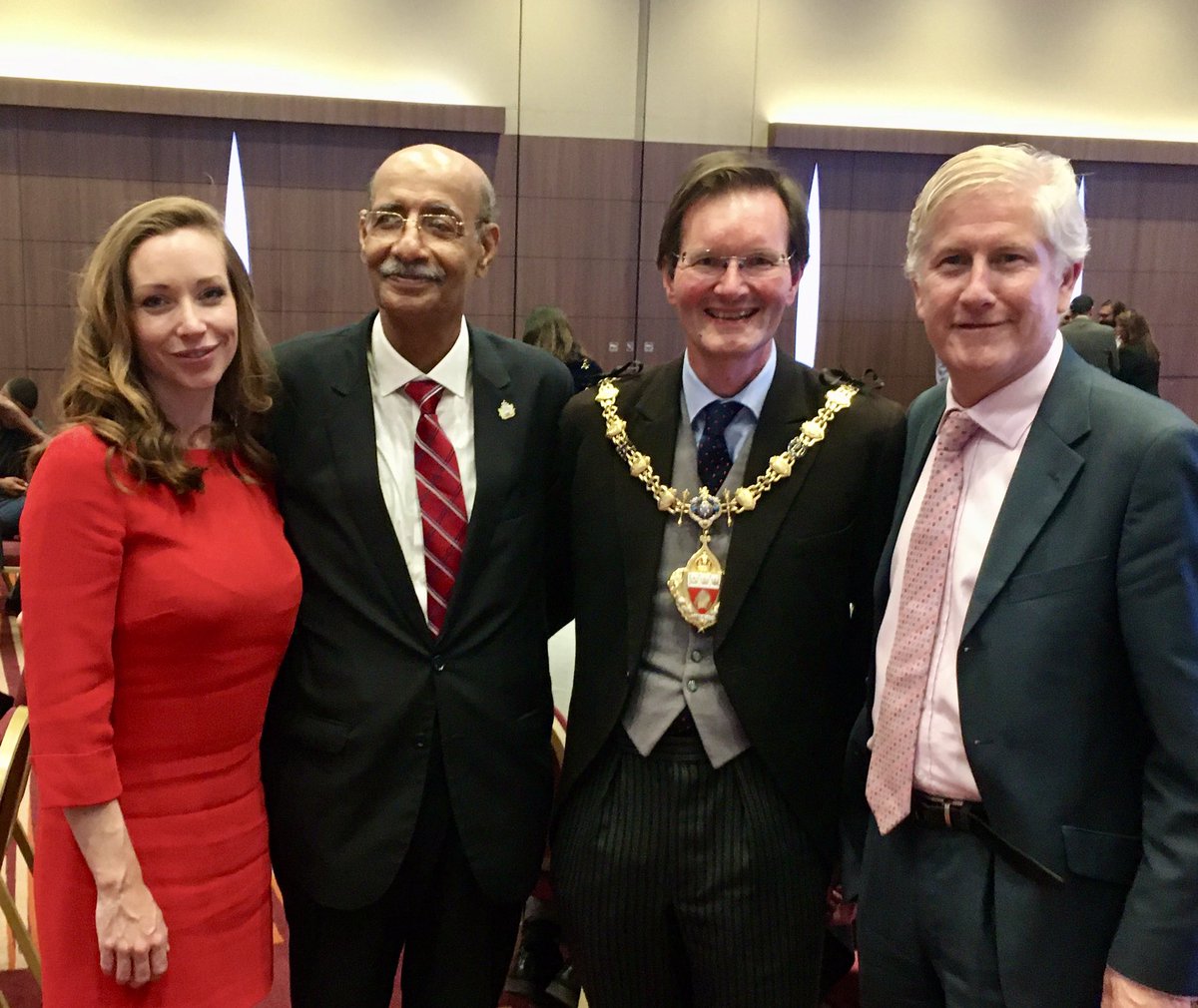 RBKCMayor's tweet image. Honoured to attend 35th Annual Dinner of Third World Solidarity hosted by Hon Alderman Mushtaq Lasharie CBE for 400 guests. Speeches &amp;amp; awards to inspiring people making a real difference locally &amp;amp; internationally. 

@TWSPeople #solidarity #awards @lionhouse33 @sofmcveigh