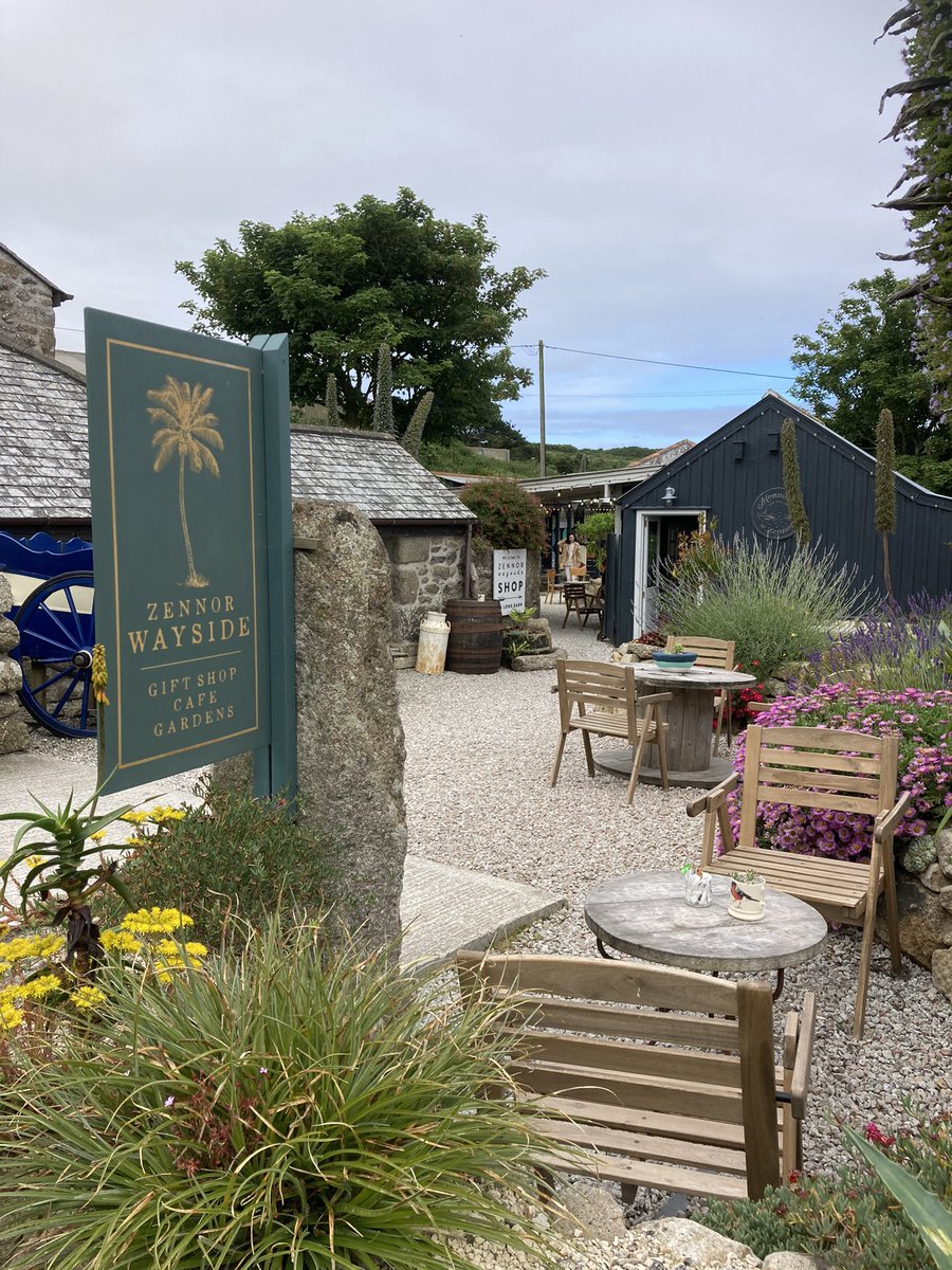 CornishSpliced's tweet photo. What a beautiful morning for a bike ride.
Traditional Leads and Sprat keyrings on their way to  #Zennor Wayside this morning. 

Moomaid of Zennor Ice Cream 🍦 don’t mind if I do.

Did you know many, many…. 
#spliceketeers #stockists  #repurposing #zennor https://t.co/l9VQ6ljLa8