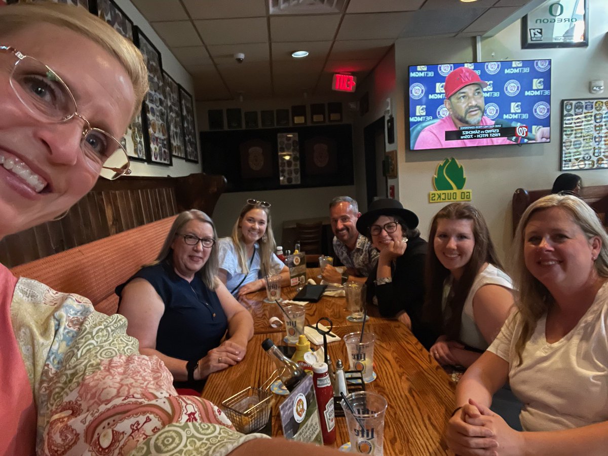 tgdaugher's tweet photo. Rockcastle crew dining in DC@KedcARTS https://t.co/PEjh3az5J4