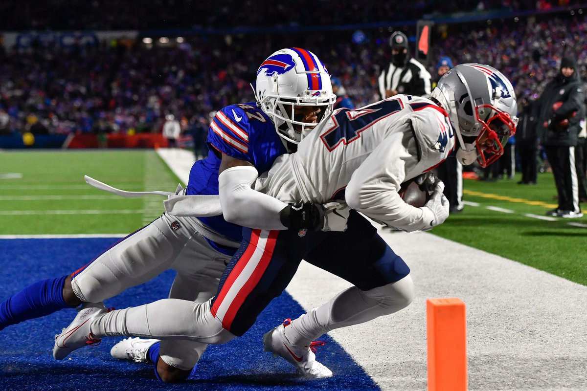 barstoolsports's tweet photo. Whoever Calls Kendrick Bourne the Most Underrated Patriot Will Get No Argument From Us https://t.co/PITjXcIUVB https://t.co/pvINhbkiXm