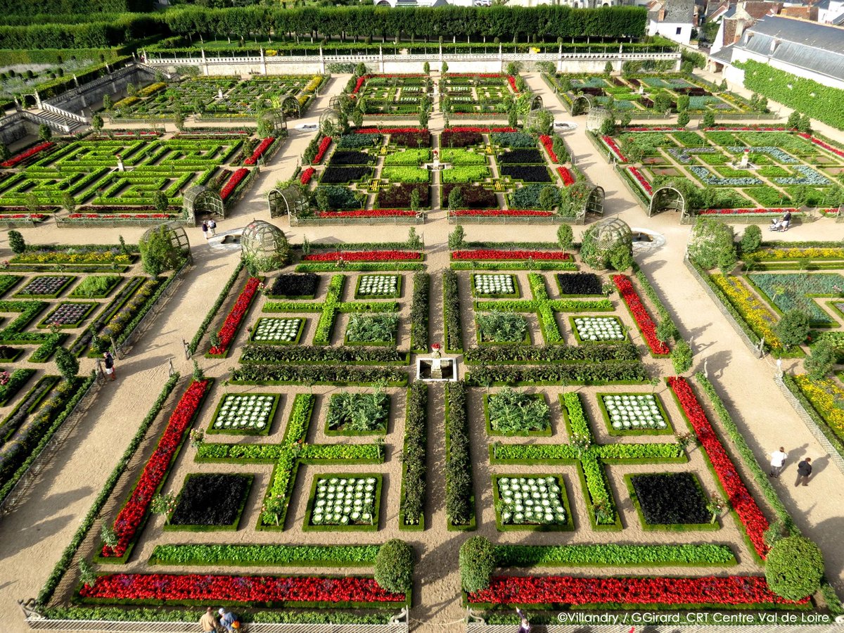 @IT_AtoutFrance (@it_atoutfrance) on Twitter photo #LoSapevate? Durante il Rinascimento ,attorno ai Castelli della #ValledellaLoira ,nasce una nuova arte del giardino , influenzata da esperienze italiane ,che trasforma la destinazione in uno straordinario giardino #ExploreFrance #CentreValdeLoire <a href="/LoireValleyPR/">Loire Valley Tourism / CRT Centre-Val de Loire</a>
📸 <a href="/CJ_Villandry/">Château de Villandry 🏰 🌹</a> #LoSapevate? Durante il Rinascimento ,attorno ai Castelli della #ValledellaLoira ,nasce una nuova arte del giardino , influenzata da esperienze italiane ,che trasforma la destinazione in uno straordinario giardino #ExploreFrance #CentreValdeLoire <a href="/LoireValleyPR/">Loire Valley Tourism / CRT Centre-Val de Loire</a>
📸 <a href="/CJ_Villandry/">Château de Villandry 🏰 🌹</a>