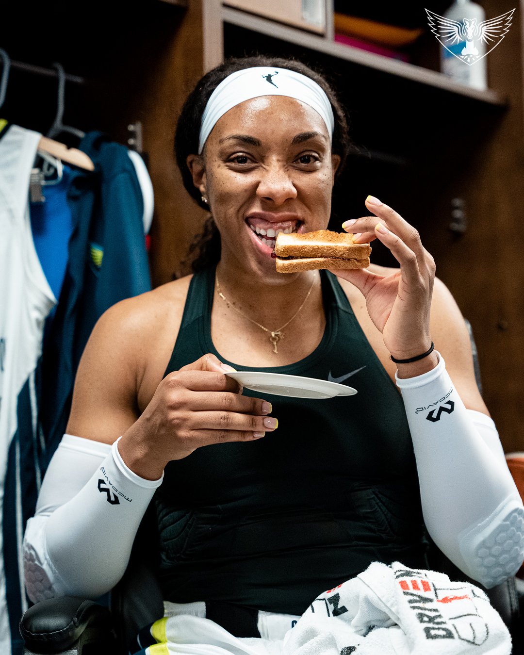 Dallas Wings on Twitter "Gotta have that pregame PB&J 😋 https//t.co