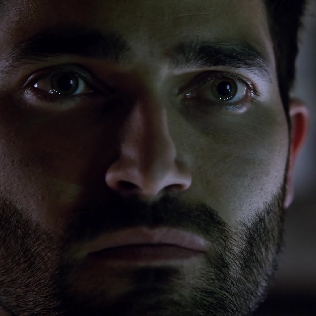 best of derek hale (@derekhaledaily) on Twitter photo 