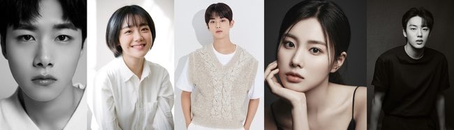 HYEWON_JP's tweet photo. [📰] NEWS
서지훈X소주연X김민규X강혜원X윤현수 ‘청춘 블라썸’ 호흡 확정[공식]

“강혜원은 늘 밝고 착한 모범생 ‘윤보미’로 변신한다. “

🔗 https://t.co/77BWGotdng

#강혜원 #KangHyeWon #カンヘウォン https://t.co/w0JkynsLKe
