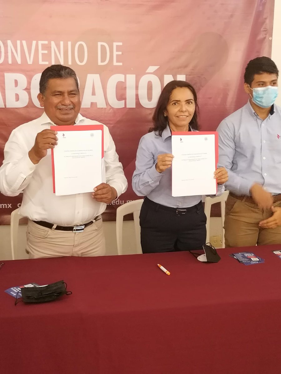 sitet_tabasco's tweet photo. Firma de Convenio Universidad CINDEHU A.C. - SITET
Nota completa 👉https://t.co/7oEkgAPhDG https://t.co/FHSoQkafS6