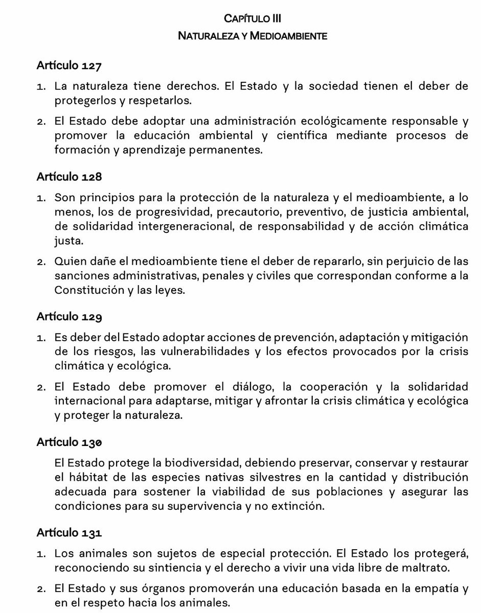 JhaslenR's tweet photo. Esto es lo que dice la propuesta de #ConstituciónPolítica de #Chile sobre protección de la naturaleza y de los animales - incluye modelo de reconocimiento de derechos (en los últimos de tipo negativo -maltrato- y la sintiencia) https://t.co/7r2p95iYmQ