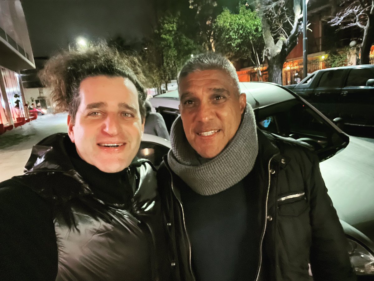manusovichdam's tweet photo. Mira a quien me encontré !!!!! A ver quien adivinas …. Solo para entendidos ….. https://t.co/HH3feY2VTu