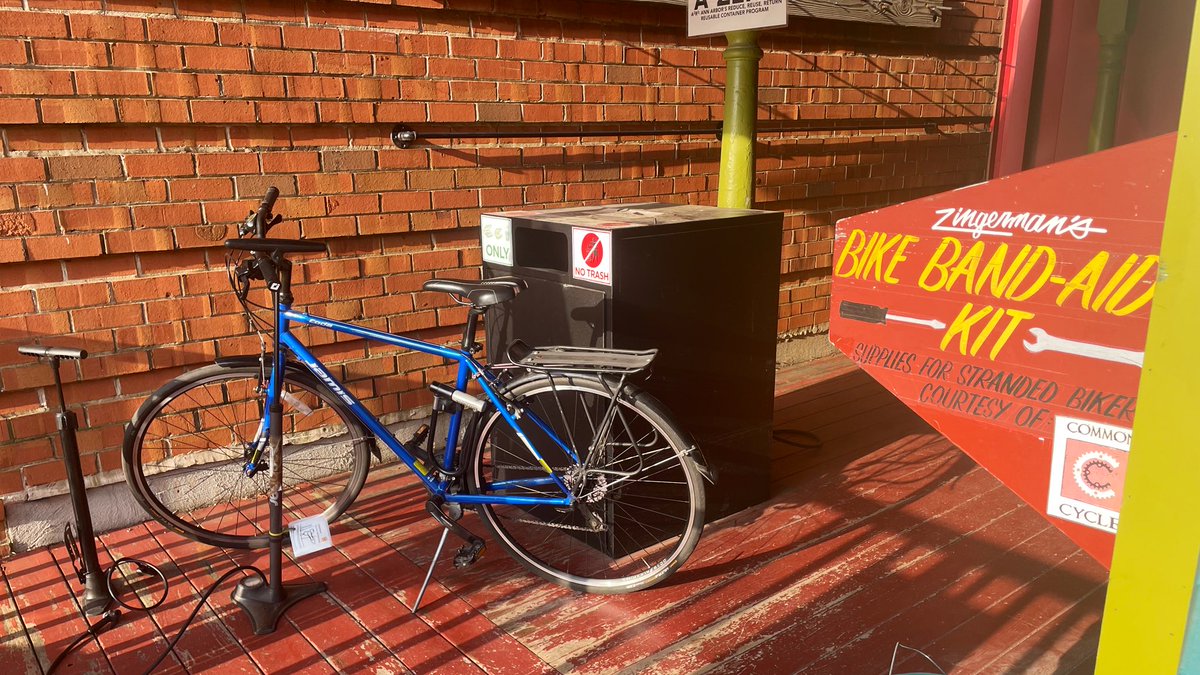 One more reason to love <a href="/zingermans/">Zingerman's</a>: actual working bike pumps for emergency tire deflation fix. Relief after two failed city pumps, though now being enchanted by smells of sandwiches. cc <a href="/common_cycle/">Common Cycle A2</a>