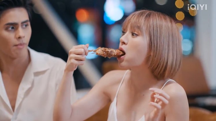 yesnicksz's tweet photo. Carinha de princesa e fome de dragão kkkkk, isso pq eu ela e vegana
#CheckOutEP4 #CheckOutSeries https://t.co/eXRwSOCS1z