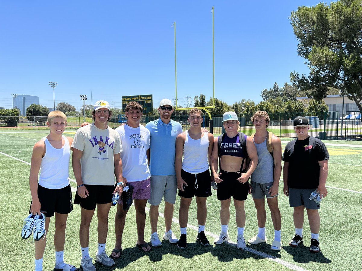 Tate Curtis (@tate_curtis1) on Twitter photo Had a great time running routes on Saturday! Appreciate the opportunity <a href="/jbecktwelve/">John Beck</a> for letting us catch for your QB’s! <a href="/RyderBurton5/">Ryder Burton</a> <a href="/Generalbooty10/">General Booty</a> <a href="/coltfulton_/">Colt Fulton</a> <a href="/BrodyCurtis6/">Brody Curtis</a> <a href="/g_schureman/">Griffin Schureman</a> <a href="/CrandallCrew/">crew crandall</a> <a href="/TSchureman/">Travis Schureman</a> <a href="/QC_football/">Queen Creek Football</a> Had a great time running routes on Saturday! Appreciate the opportunity <a href="/jbecktwelve/">John Beck</a> for letting us catch for your QB’s! <a href="/RyderBurton5/">Ryder Burton</a> <a href="/Generalbooty10/">General Booty</a> <a href="/coltfulton_/">Colt Fulton</a> <a href="/BrodyCurtis6/">Brody Curtis</a> <a href="/g_schureman/">Griffin Schureman</a> <a href="/CrandallCrew/">crew crandall</a> <a href="/TSchureman/">Travis Schureman</a> <a href="/QC_football/">Queen Creek Football</a>