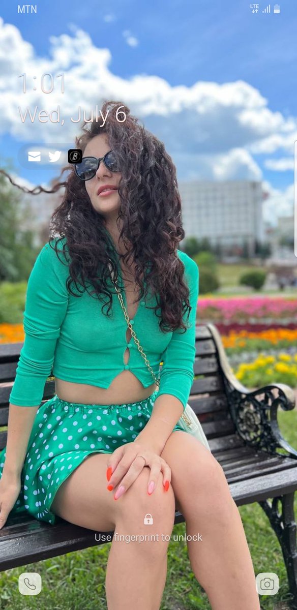 derego Universe tweet media