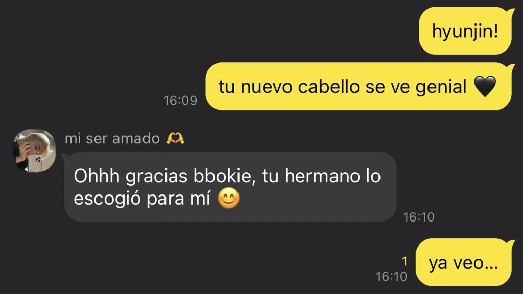 luvdahlix's tweet photo. hyunlix au || head first. 🌗

« desearía poder mostrarte todos los sentimientos que resguarda mi corazón, porque me tienes hechizado y siento que esto se sale de control »

donde fel¡x solo quiere que su crush lo vea como algo más que: “el hermanito de mi mejor amigo”. https://t.co/ikBOySWF4j