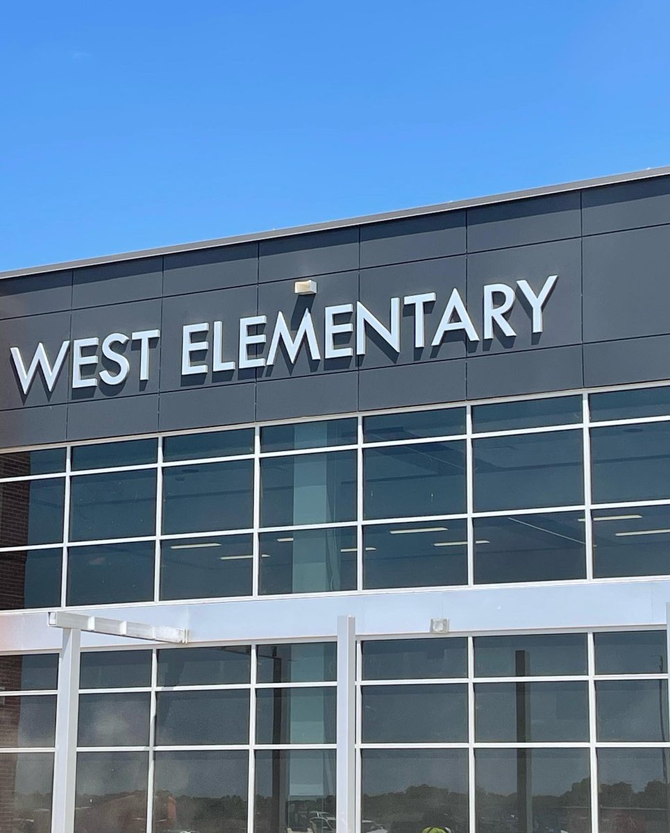 DavidTruitt's tweet photo. Just 6.5 weeks away from the opening of the new @WESTrojans for our Prekindergarten-Grade 5 students! Yahoo! Here are some more pics of the new school! Special thanks to @Claycomb_Assoc &amp; @jackson_c84 for highlighting our school colors, mascot, &amp; town heritage in the design! https://t.co/bNoVPRHINA