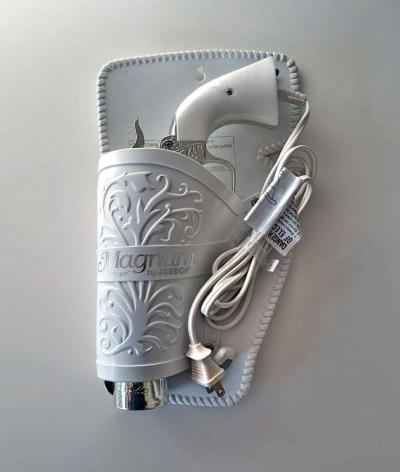 3CC0__'s tweet photo. Vintage 357 Magnum Hair Dryer https://t.co/Ez5hcby7Ly