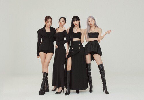 BabyBlack_twt's tweet photo. “YG คอนเฟิร์ม #BLACKPINK Comeback เดือนสิงหาคม”

- BP อยู่ในขั้นตอนสุดท้ายของการอัดเพลงสำหรับอัลบั้มใหม่ โดยจะเริ่มถ่ายทำ MV เดือน ก.ค. และเพลงใหม่จะปล่อยในเดือน ส.ค.

- BP จะจัดเวิร์ลทัวร์ที่ยิ่งใหญ่ที่สุดในประวัติศาสตร์ของเกิร์ลกรุ๊ป KPOP ภายในสิ้นปีนี้

AUGUST IS FOR BLACKPINK https://t.co/3LbtEx6M39