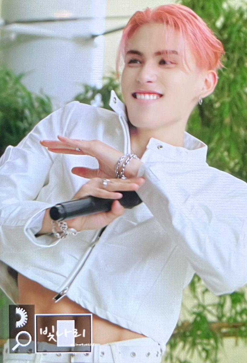 shine970228's tweet photo. 220706

.💚

#SF9            #에스에프나인                     
#유태양 
#YOOTAEYANG https://t.co/pYXg7G5FM3