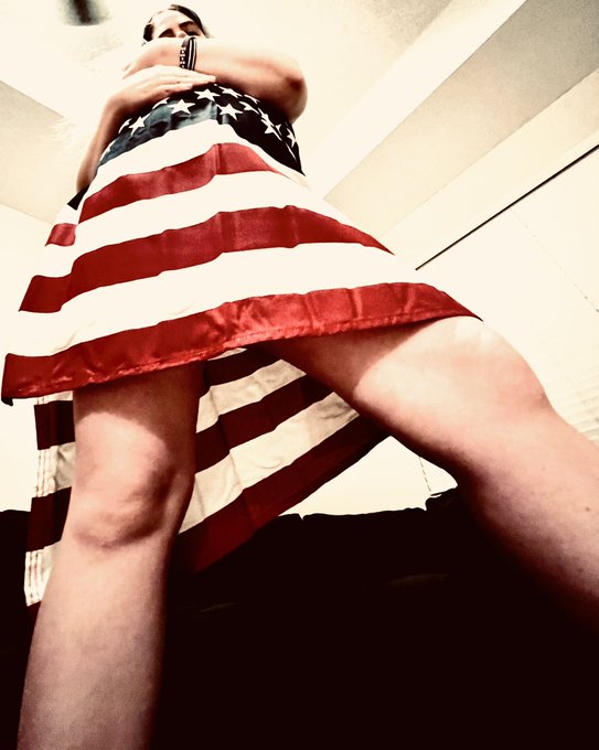 I hope everyone had a happy 4th of July. #nsfwtwt https://t.co/sfjPxGgtpB<a href="/tag/nsfwtwt"class="tags">#nsfwtwt</a>