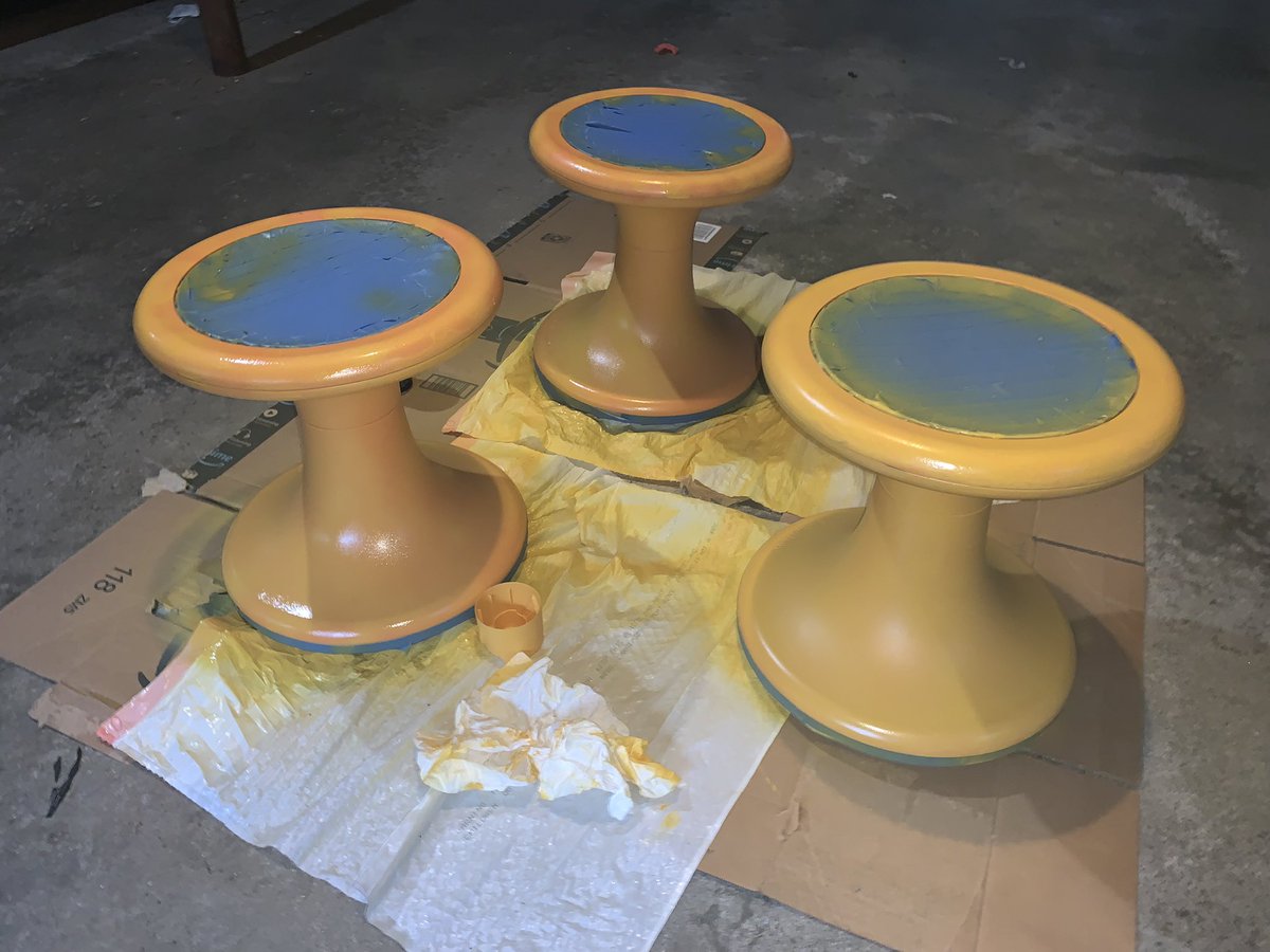 MrsVinKinder's tweet image. Hi! I’m a kindergarten teacher in Maine. I spent a rainy day painting my classroom stools until I ran out of paint. Can anyone help me #clearthelist of some spray paint? amazon.com/hz/wishlist/ls…