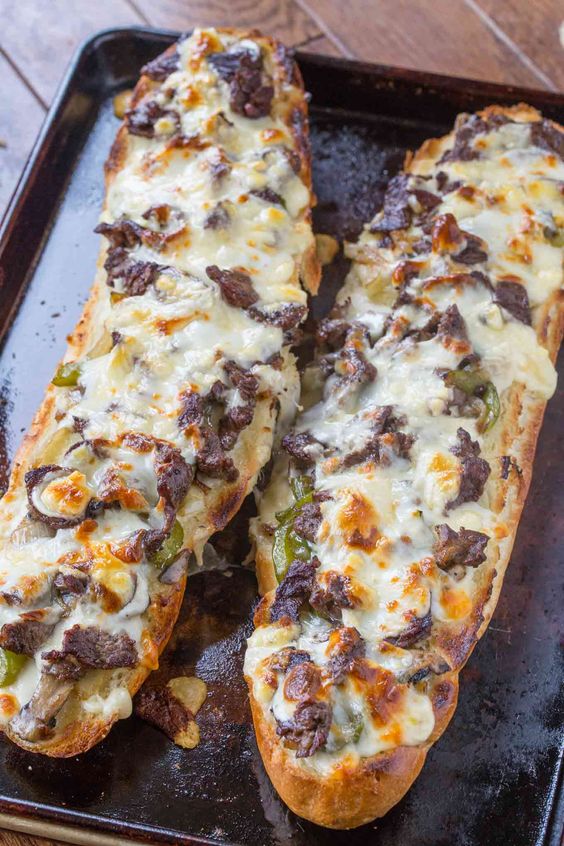 MeganCooking's tweet photo. Philly Cheesesteak Cheesy Bread #Philly #Cheesesteak #Cheesy #Bread
https://t.co/TyxCGnCEHW https://t.co/GYBZ4XOWc9