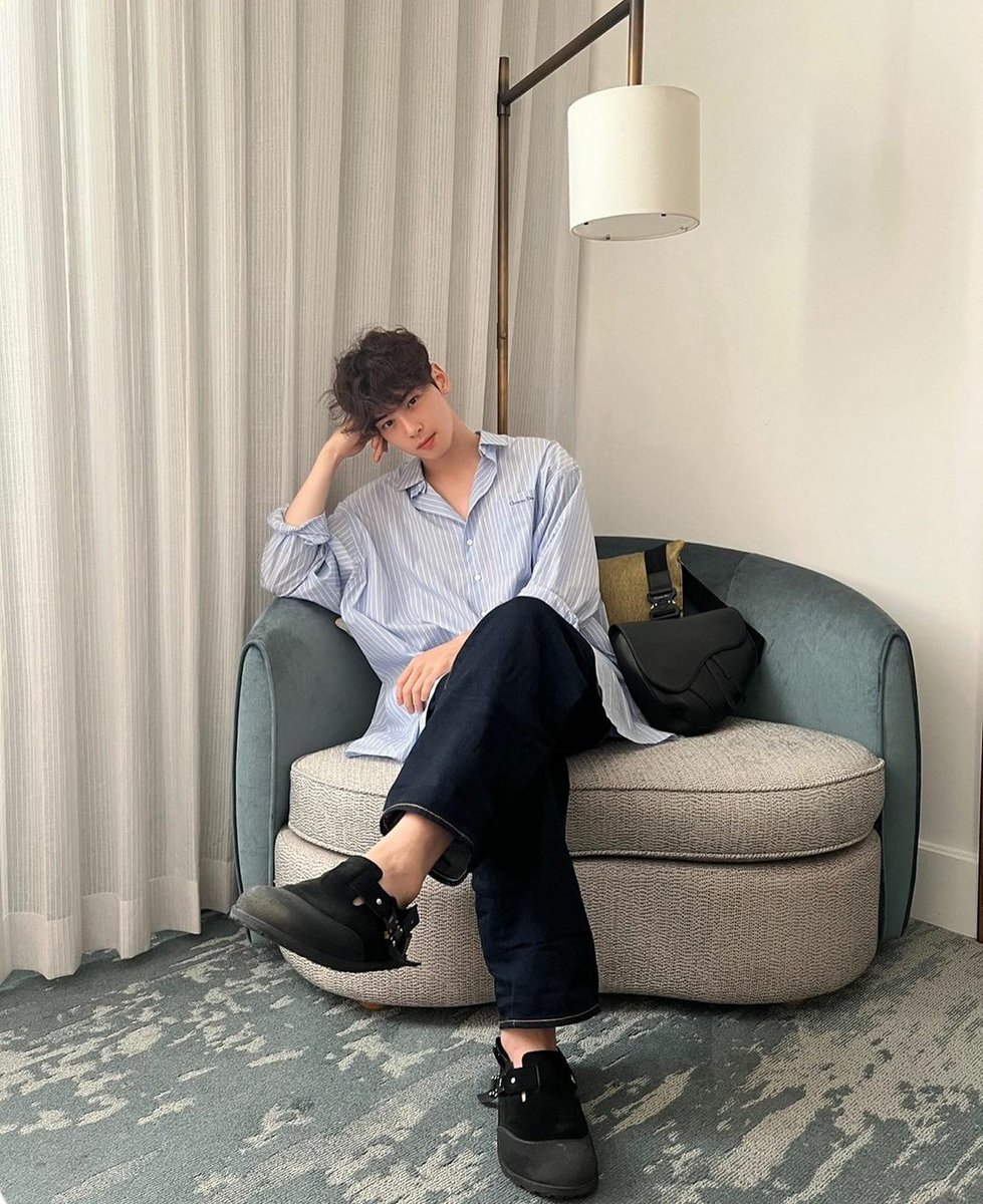 [PLS RT]
#CHAEUNWOO IG

▶ naver.me/Gkp83Klc
▶ naver.me/GPBmWu98
▶ naver.me/FvWMublz
▶ naver.me/IDbL8Hr2

React, recommend &amp; share. Thanks!

#아스트로 - #차은우 - <a href="/offclASTRO/">ASTRO 아스트로</a>