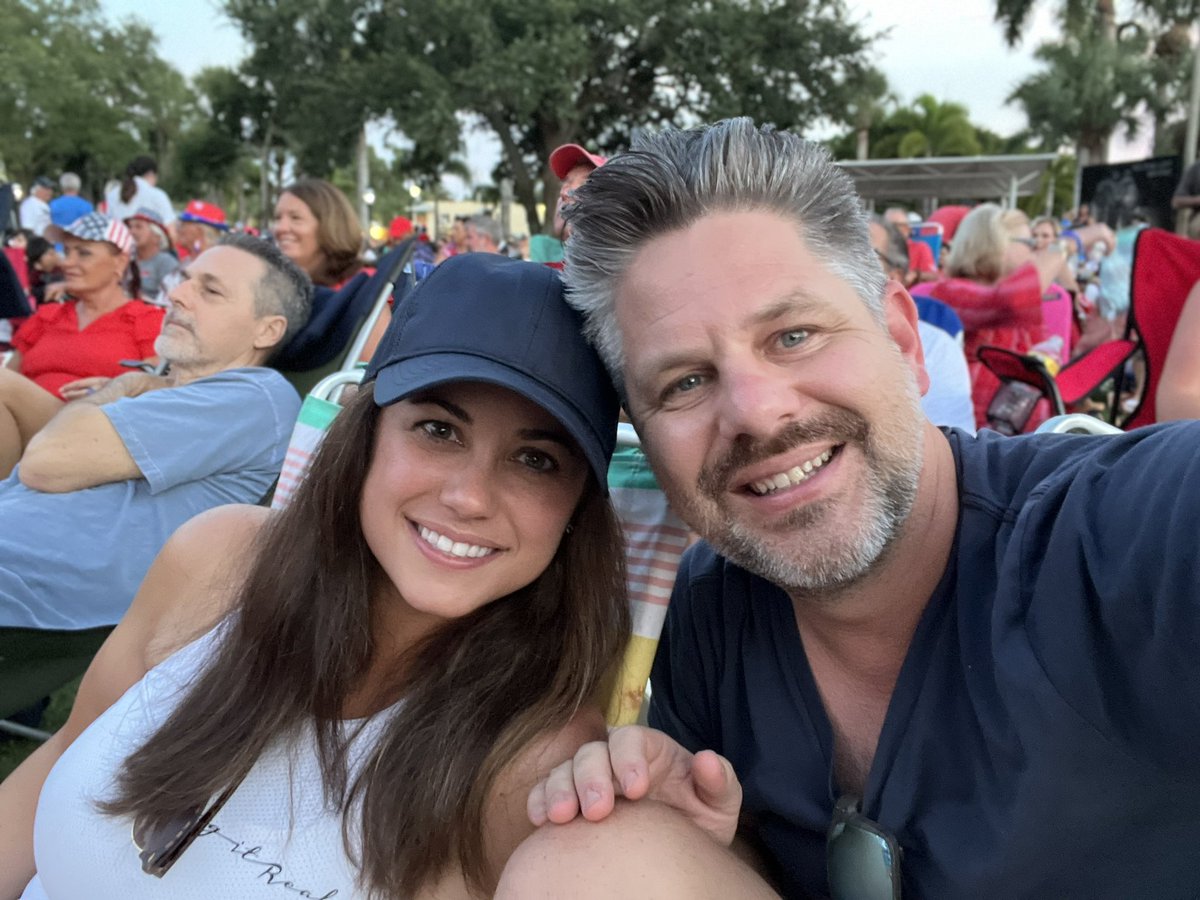 DJEMBERAY's tweet photo. Happy 4th! https://t.co/lKYdvu2xfy