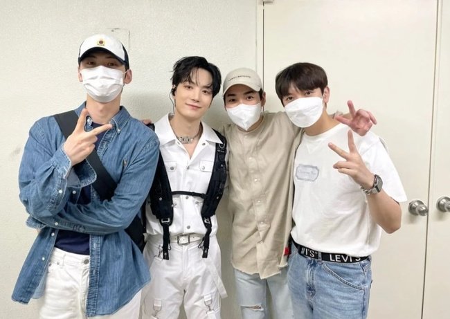 ✨️💙💛쫑쫑💛💙✨️ tweet media