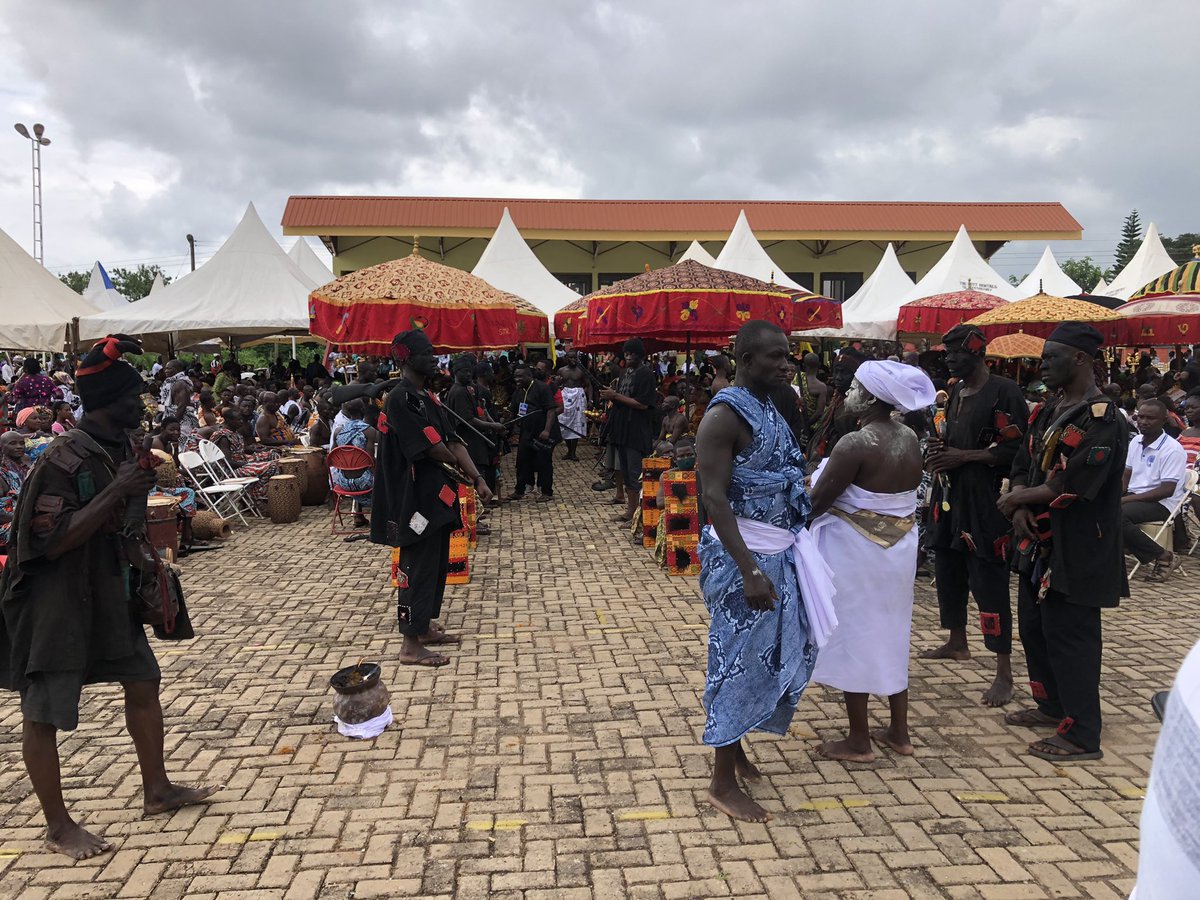 atigya_1's tweet photo. Meko Bono homecoming and festival 2022 grand Durbar was very massive at Sunyani Jubilee park. #mekobono #mekobono22 #mekobono2022 #mekobonohomecomingandfestival22 #mekobonogranddurbar22 #bonofie @AmaKwakye2 #atigya #faya https://t.co/jjhy7wL1Hl
