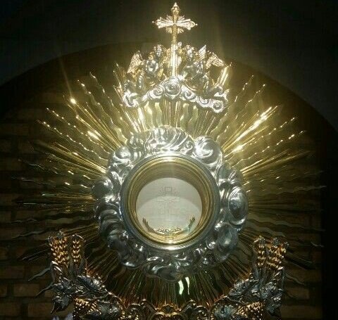 PadrepioSaint's tweet photo. "Keep close to the Catholic Church at all times, for the Church alone can give you true peace. Since She alone possesses Jesus, the true Prince of Peace, in the Blessed Sacrament."

My Lord and my God! https://t.co/HWJ3X5TJ76