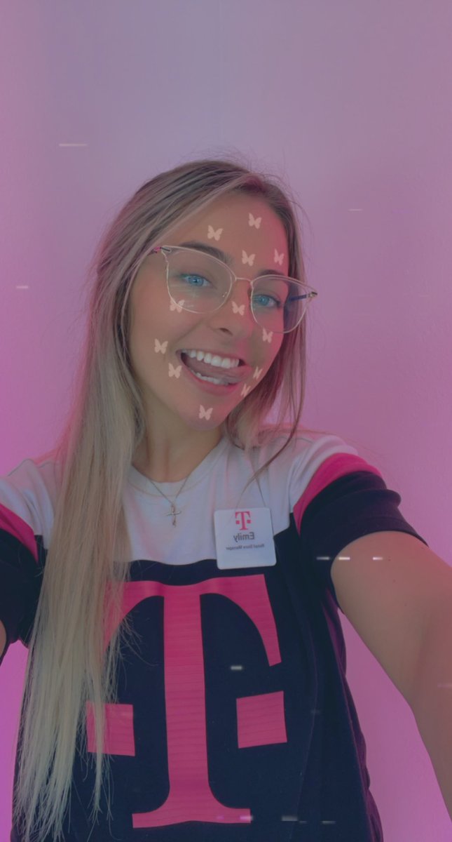 Emily Carter- Retail Store Manager tweet media