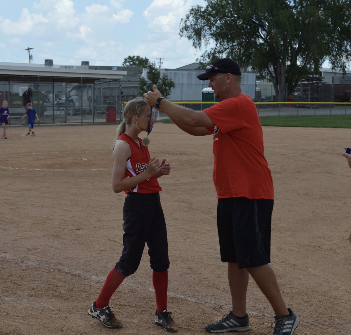 Skylar Mailander tweet media
