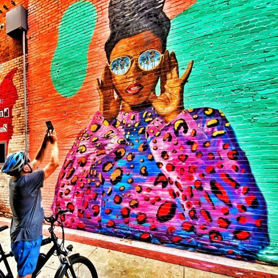 Check out our guide to Boulder County's public art scene, including local art programs and resources for finding all the hidden mural gems:
getboulder.com/public-art-in-…