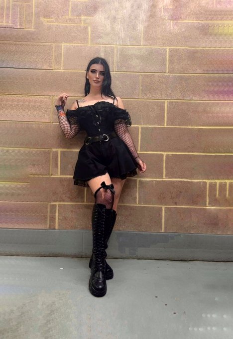 Zoom Zooooom https://t.co/B9fJC55ahM