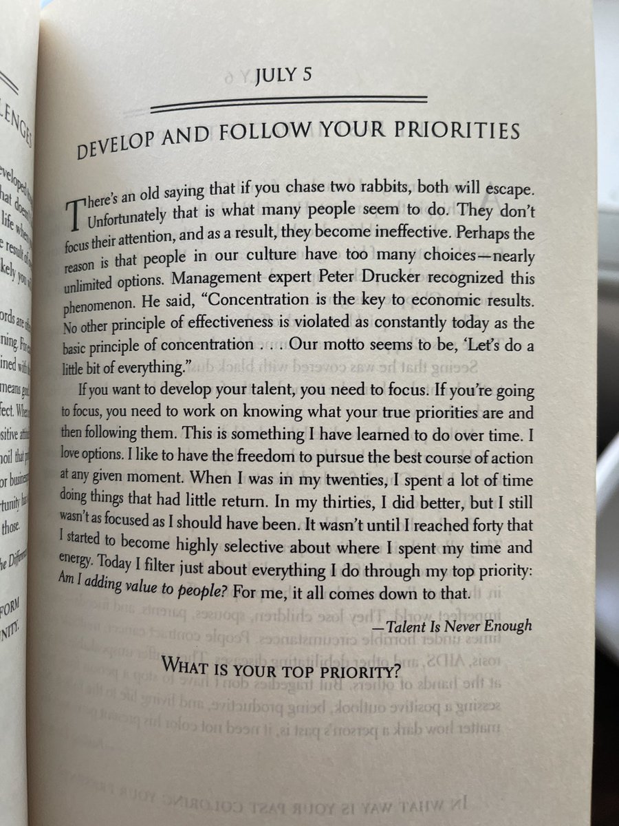 “Distractions are the enemy of greatness.”

#EmpowerInspire
#Focus