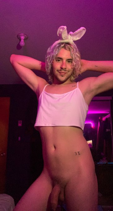 Loving this ✨ https://t.co/c2VnIcoTlY<a href="/tag/sfw"class="tags"><span>#sfw</span></a><a href="/tag/trans"class="tags"><span>#trans</span></a><a href="/tag/transgirl"class="tags"><span>#transgirl</span></a><a href="/tag/quebectransgirl"class="tags"><span>#quebectransgirl</span></a>