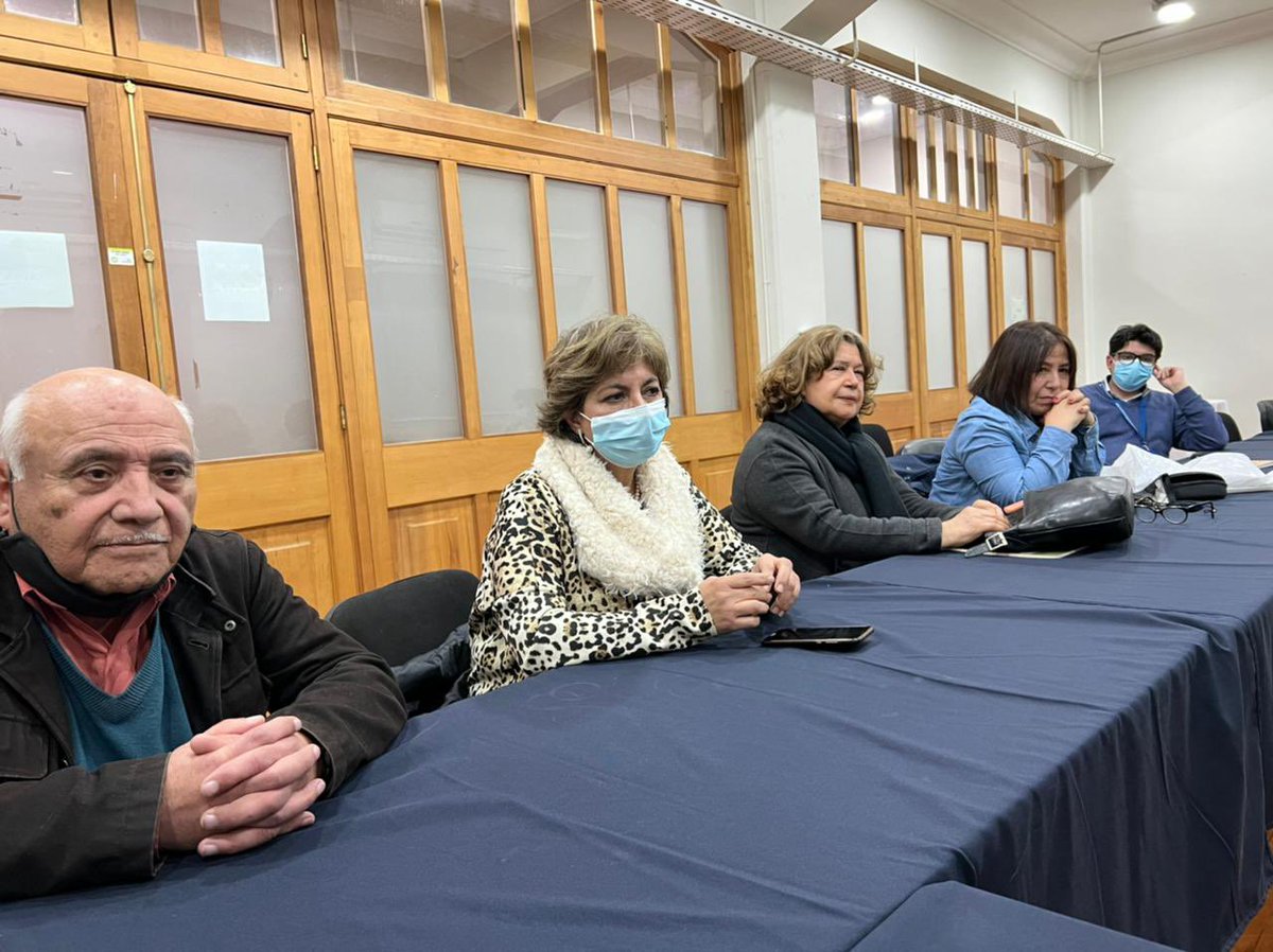 Hoy, la Directiva del <a href="/PSRegionMaule/">PS Región Del Maule</a>, se reunió con el Delegado Presidencial Regional, Humberto Aqueveque.
Le planteamos nuestro absoluto respaldo, a su gestión, como representante del Pdte <a href="/gabrielboric/">Gabriel Boric Font</a> en el Maule y el compromiso del <a href="/PSChile/">Partido Socialista de Chile</a> con los cambios que plantea el Gob.