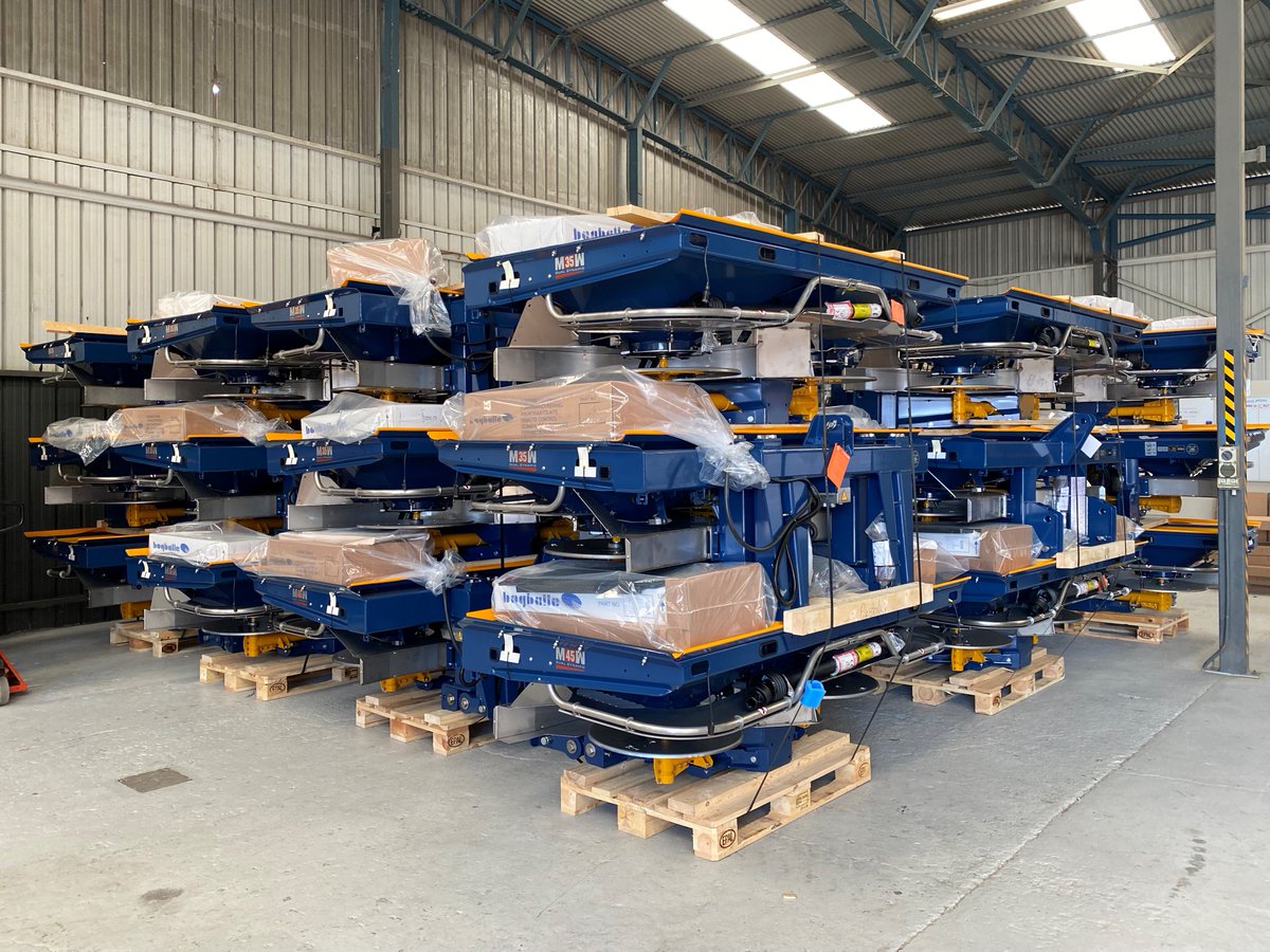 Hard to believe that most of this stack of Bogballe Spreaders chassis will be built up and dispatched in the next 3 weeks! Look out for the blue machines arriving to a Dealer near you before long...

techgrow.com.au/bogballe-sprea…

 #Bogballe #precisionag #spreaders