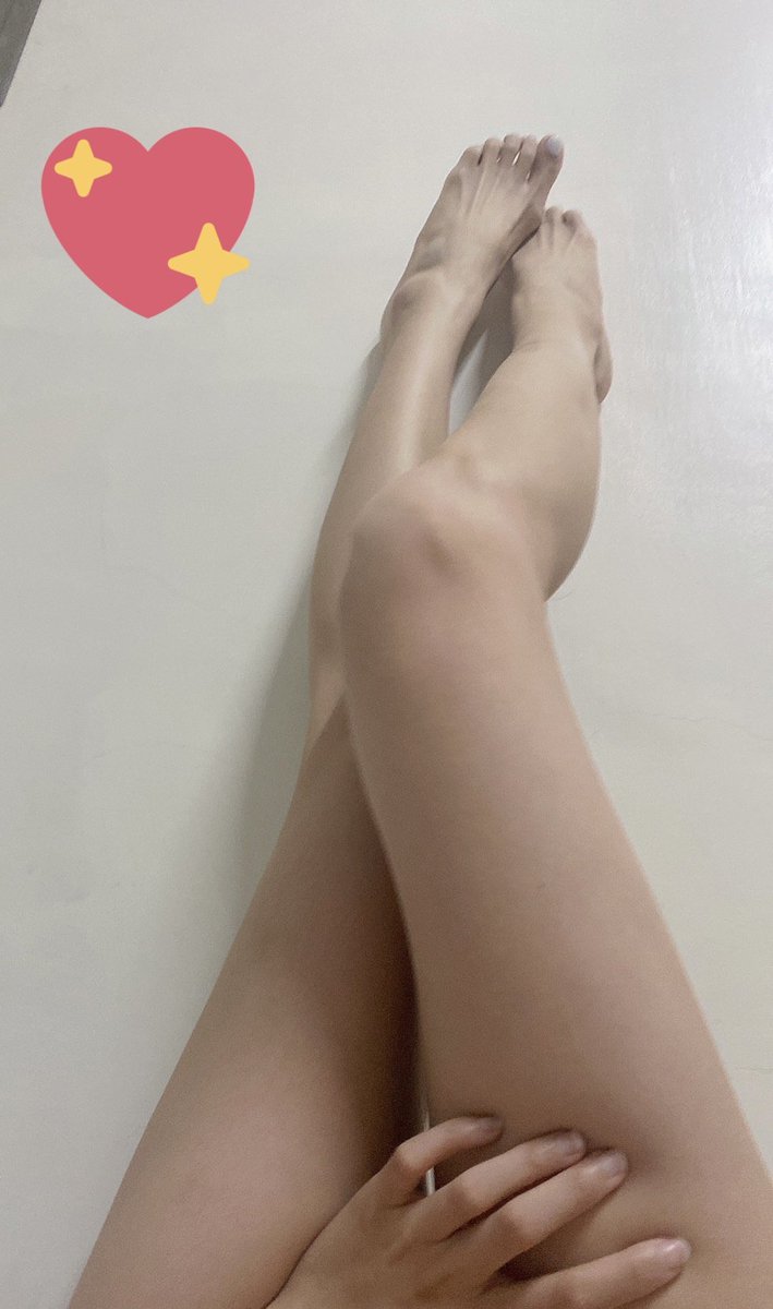 Mollymolly520's tweet photo. 這兩個月真是忙到懷疑人生，恭喜婆九月要念MBA ，多了一個學生妹的稱號😀有夫妻情侶要一���教訓這個不乖的學生嗎？
(預約週日晚上) https://t.co/8tFglNSQQF