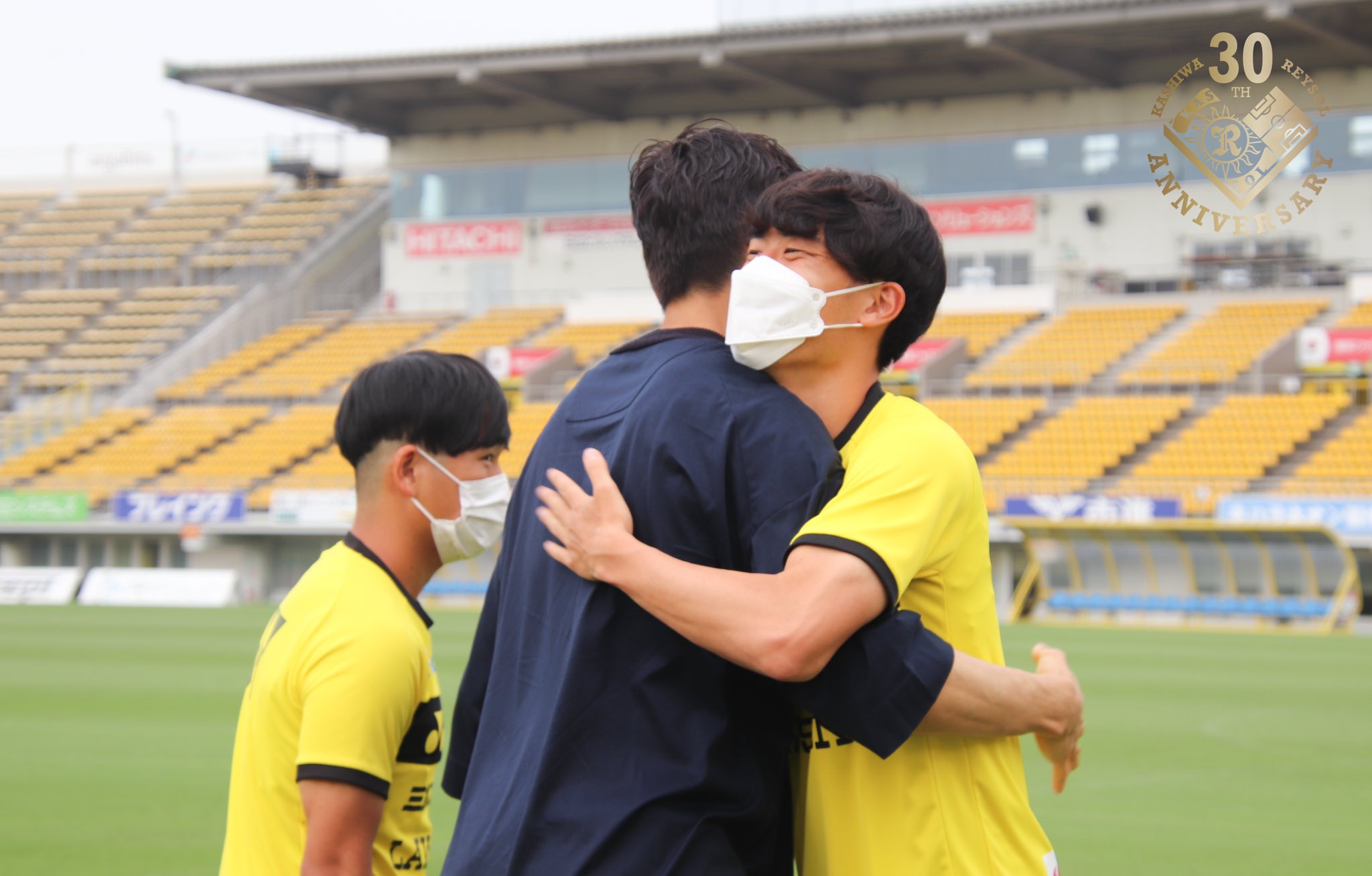 柏レイソルofficial キムスンギュ 選手の アル シャバブ サウジへの完全移籍が決定しました スンギュ 今までありがとう 2年半の間 この柏のグラウンドでプレーして レイソルサポーターの皆さんには良い時も辛い時も常に大きな声援を送って