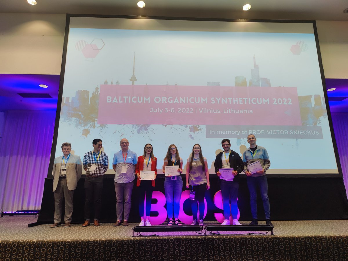 💡🥳Congratulations to our four #PosterPrize winners at #BOS2022!
🇪🇪 <a href="/MaksimOseka/">Maksim Ošeka</a> from @TallinTech
🇱🇻 Olesja Koleda from <a href="/osi_lv/">Latvian Institute of Organic Synthesis</a>
🇱🇹 <a href="/JustinaMedziune/">dephlegmator.eth</a> from <a href="/VU_LT/">Vilnius University</a> / <a href="/thermofisher/">Thermo Fisher</a>
🌐 <a href="/fritz_paulus/">Fritz Paulus</a> from @WWU_Muenster 

We look forward to your upcoming research results.👨‍🔬👩‍🔬
