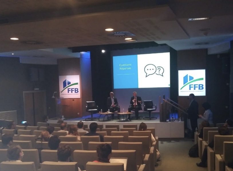FFIE_fr's tweet photo. La @FFIE_fr assiste au colloque d'été de l’#immobilier organisé par la @FFBatiment sur les thématiques #RE2020, #bâtiment connecté et le coût de la #construction. Règlementations abordées et propositions de solutions : #BatimentConnecté #BatimentIntelligent https://t.co/01dj3ReHtm