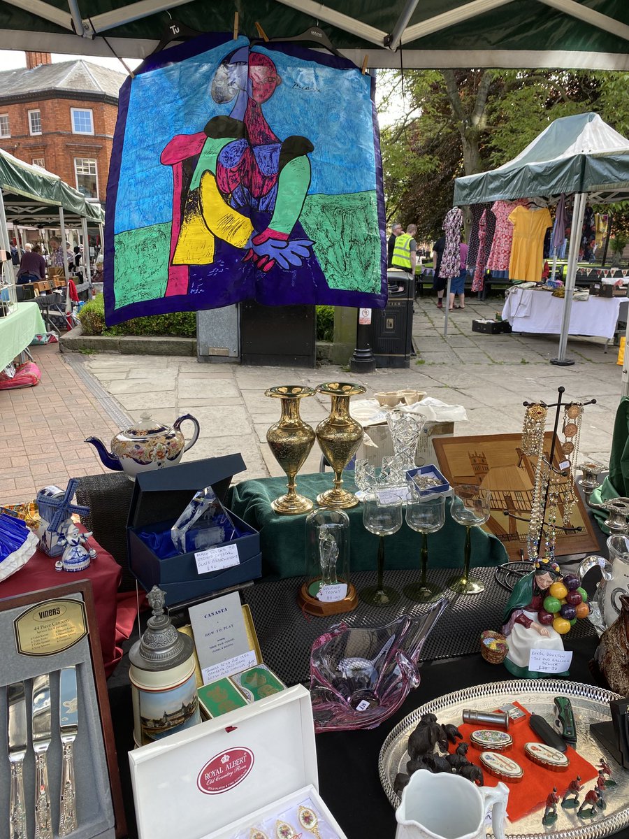 VandAfairs's tweet photo. Looks like we're getting lovely weather again for our Antiques Market this Saturday. Come along and join us on Nantwich Town Square ⁦@NantwichTC⁩ 9am-3.30pm https://t.co/bzPZ5CYsVc