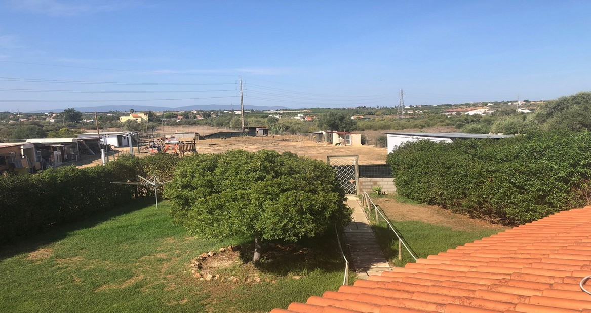 OceanKProperty's tweet photo. Farm For Sale in Lagoa Portugal - #OceanKeyProperty #PortugalRealEstate #Property #RealEstate
https://t.co/qctMx1E0Hf https://t.co/2AsO1lytGo