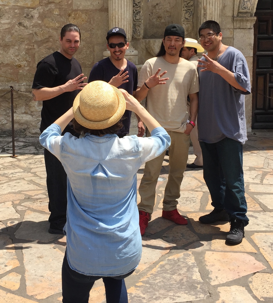 AKinnocence's tweet photo. A few months after their exoneration, the Fairbanks Four met Amanda Knox at the 2016 Innocence Network Conference in San Antonio, TX. They were treated as celebrities. They posed in front of of the Alamo. This event is first time Marvin Roberts is seeing her since 2016. https://t.co/BhcyIXGJs7