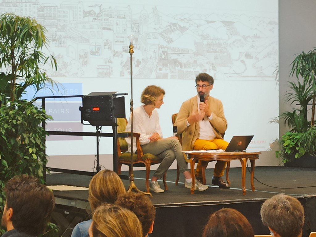 @CaroleBalavoine allie apprentissages &amp; actions citoyennes 'ici et maintenant' pour sortir ses élèves de maternelle de la dualité béton/bitume : jardinage pour s'éveiller à la nature, coronapistes pour se réapproprier la 4 voies à 2 roues. Un témoignage inspirant ! #forumbrest