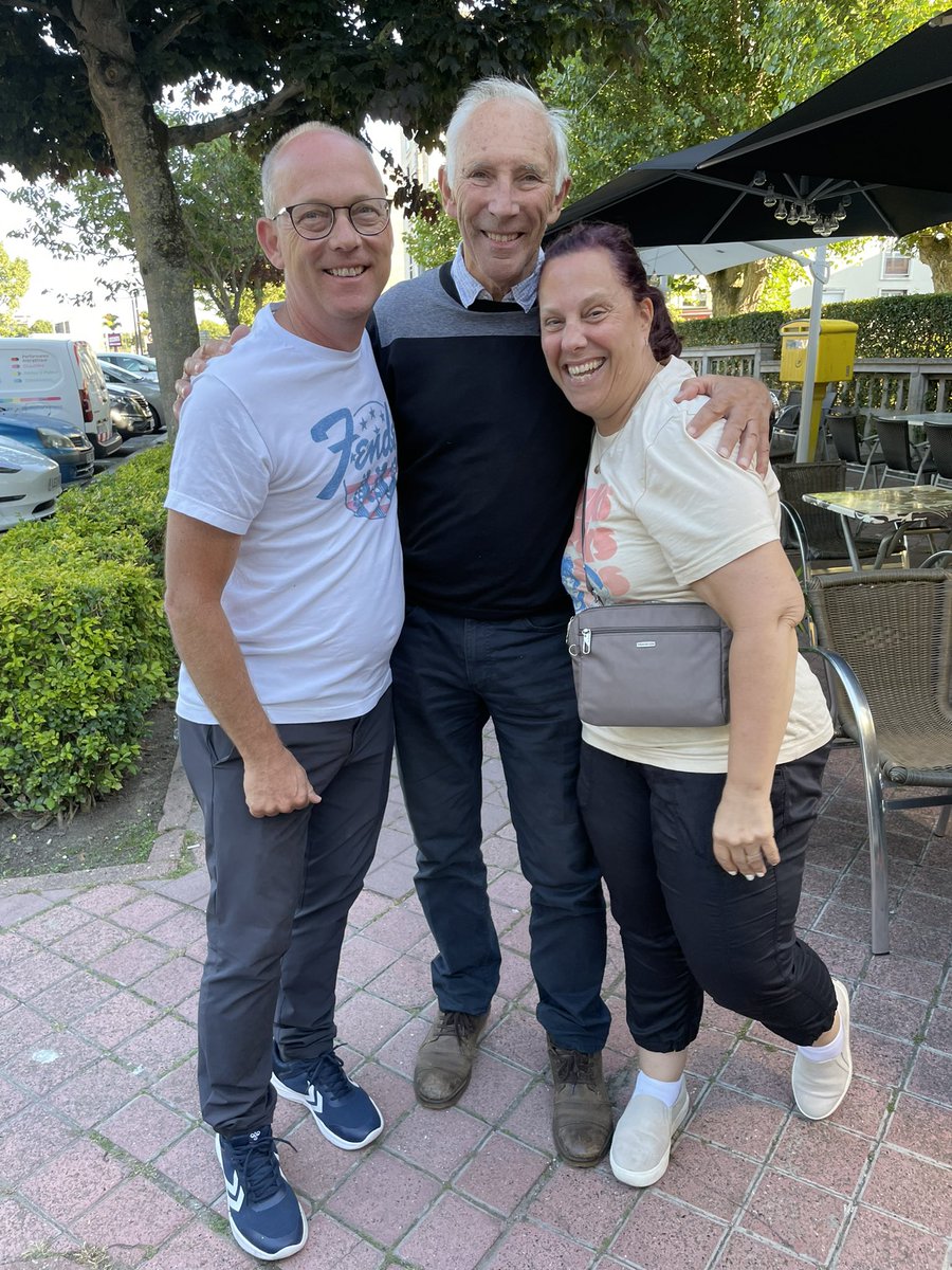 Steve Held tweet media